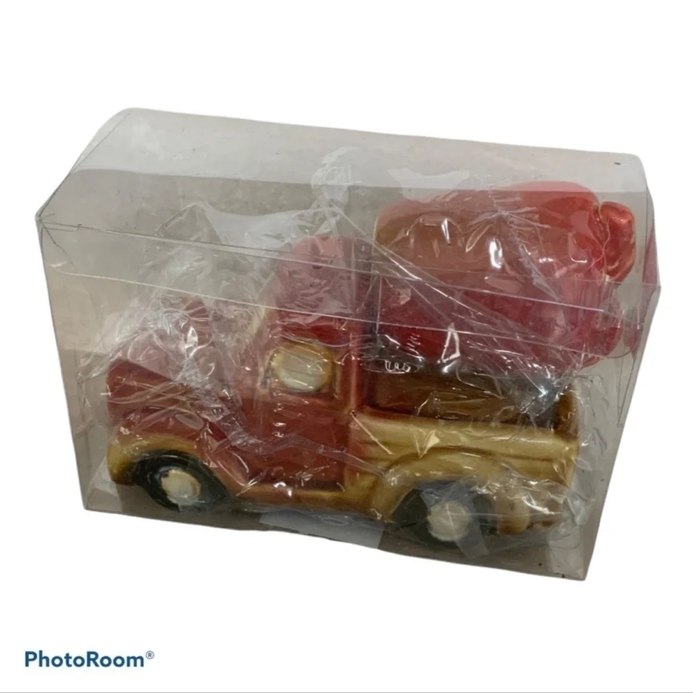 Apple Farmhouse Salt Pepper Shaker Set Ceramic Vintage MCM Truck with Apple